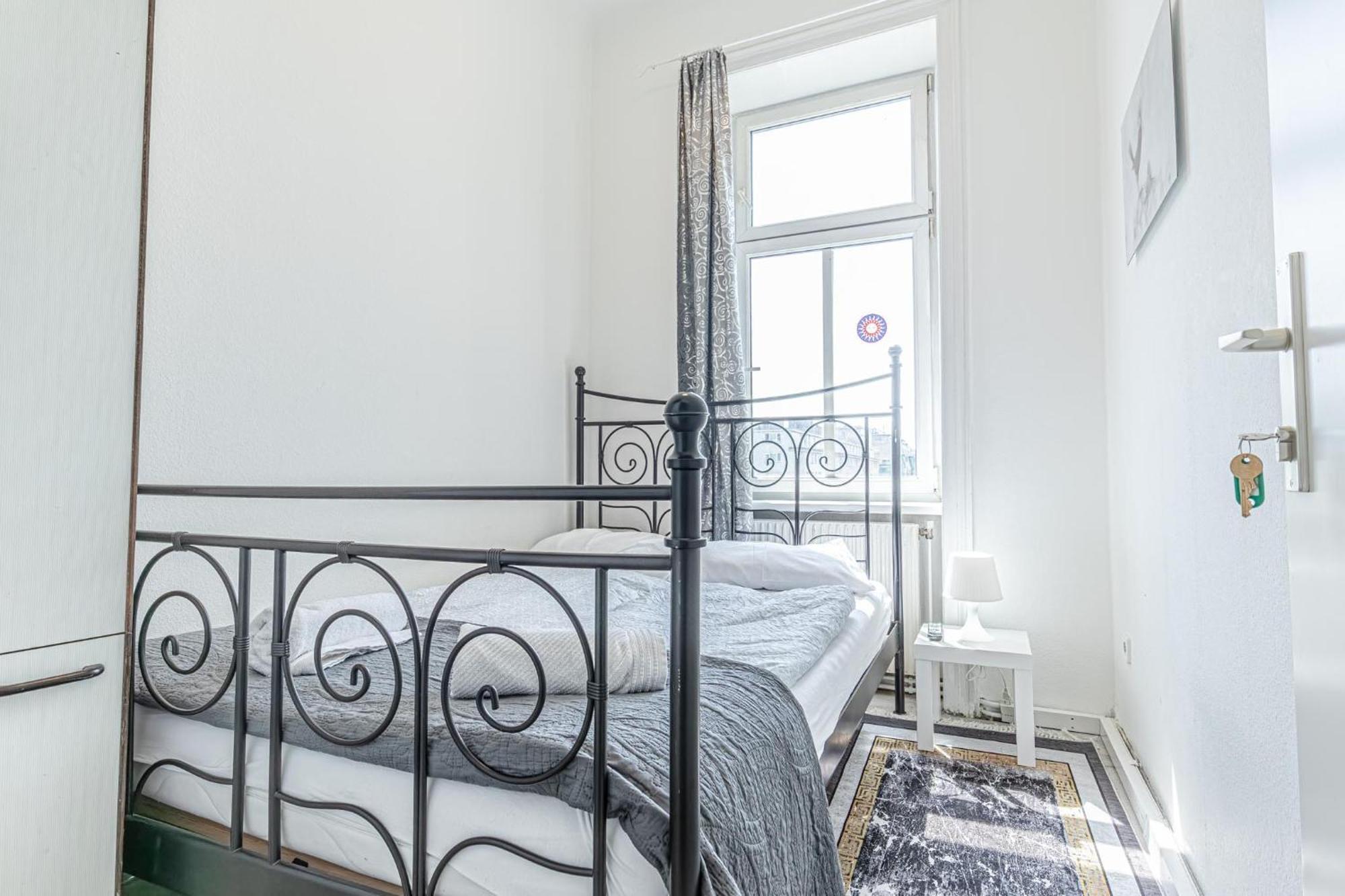 Comfy 3Br Shared Apartment - U6 Subway, Danube & Millenium City Vienne Extérieur photo